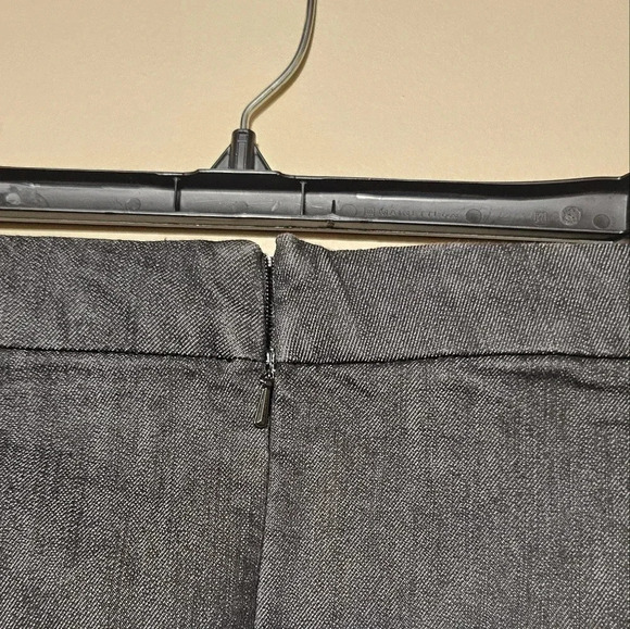 Gap Denim Skirt Women's size 8 Charcoal Gray Black Stretch Above Knee Short - Picture 5 of 6